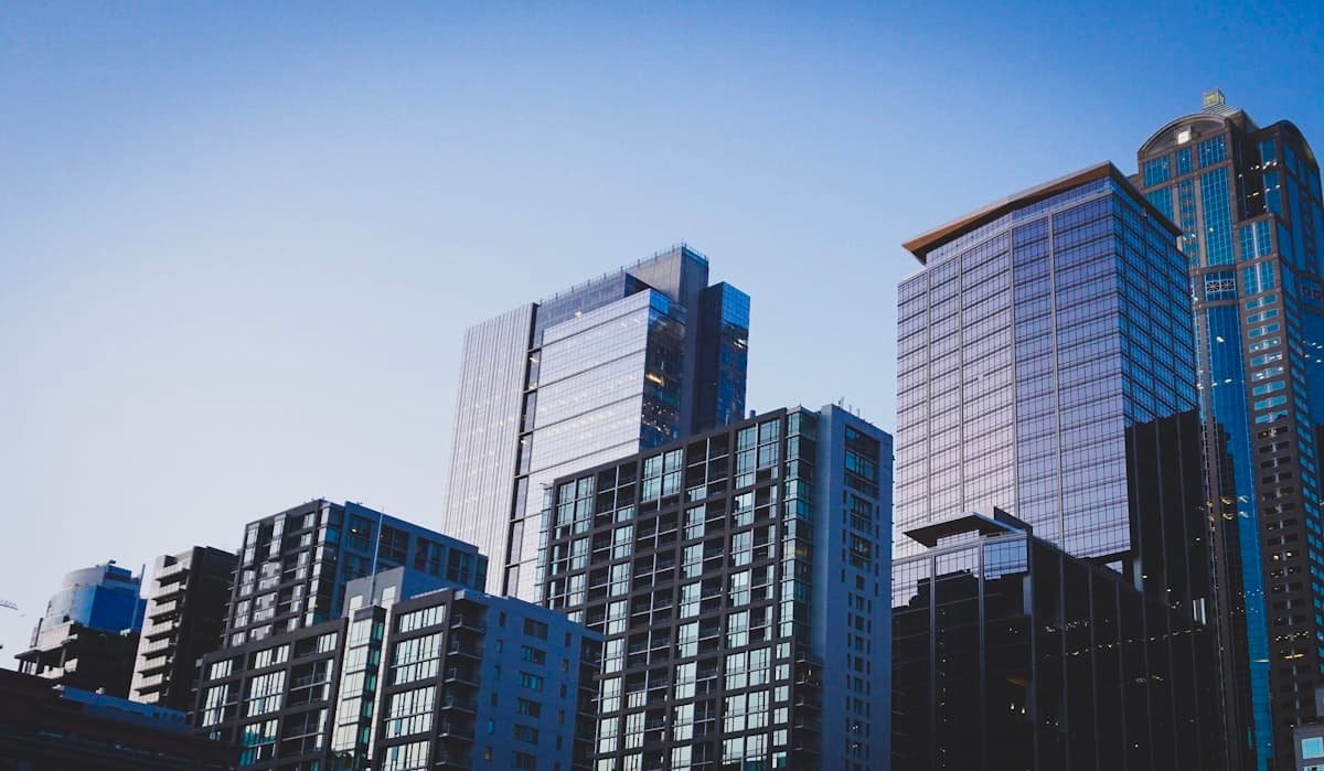 A licensed mortgage specialist